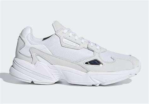 Amazon.com: Adidas Falcon White